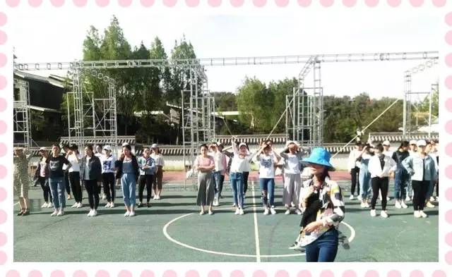 说明: 说明: http://mmbiz.qpic.cn/mmbiz_jpg/vwDGOiaW7fyica0QOgIYjIaV7mLib6fatNFAcUUoNymcOnUdfg7tLcHBibGHQADPftzBdZ4nsCfcmOxnr3J2Jc3Hvg/640?wx_fmt=jpeg&tp=webp&wxfrom=5&wx_lazy=1